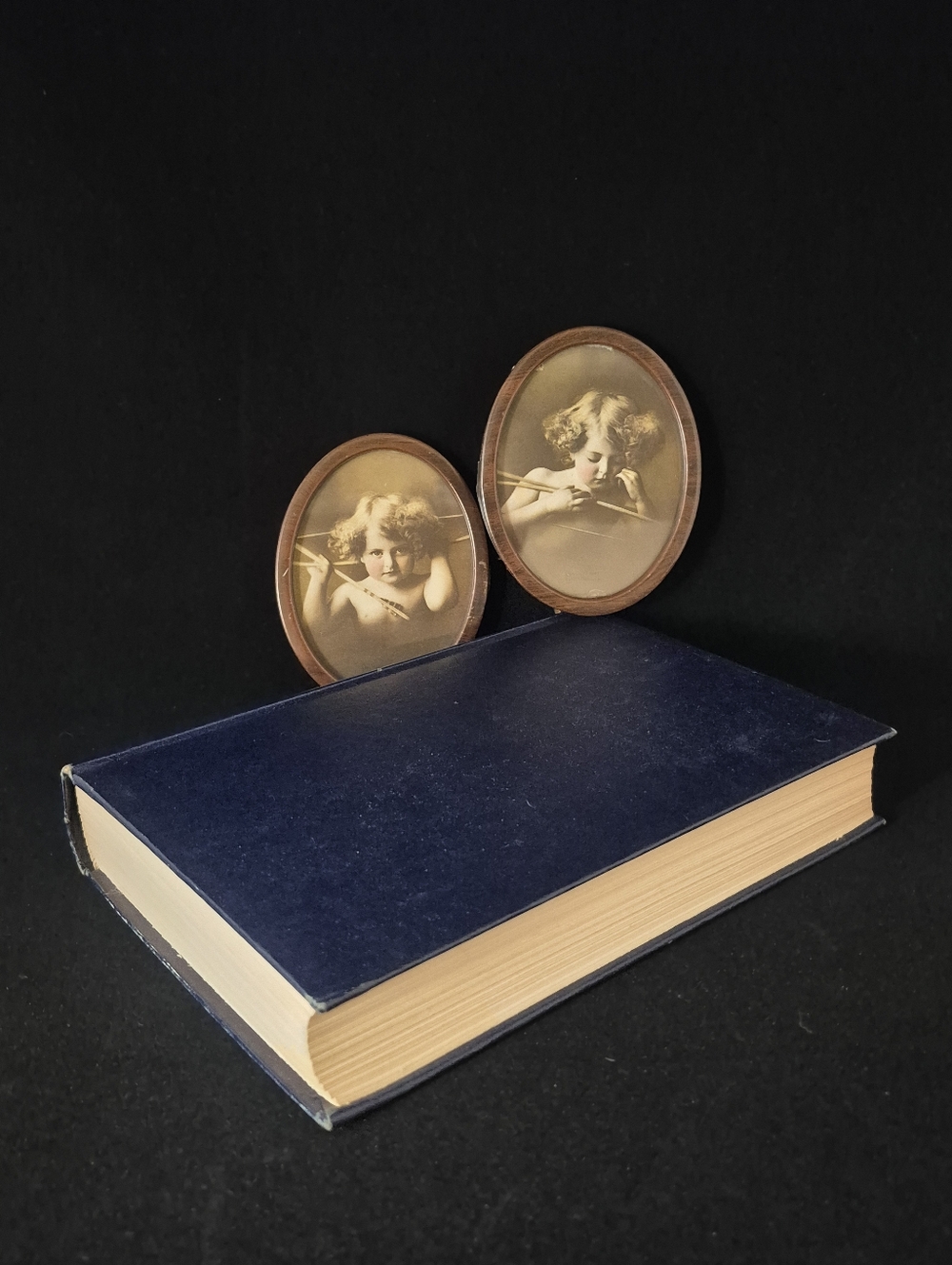 Mini Art Vintage - Morris Burke(?) Parkinson 1897 Art - Cupids